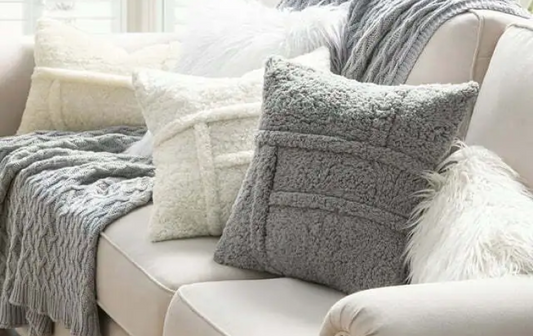 DESIGN 101: FUN WITH THROW PILLOW BASICS