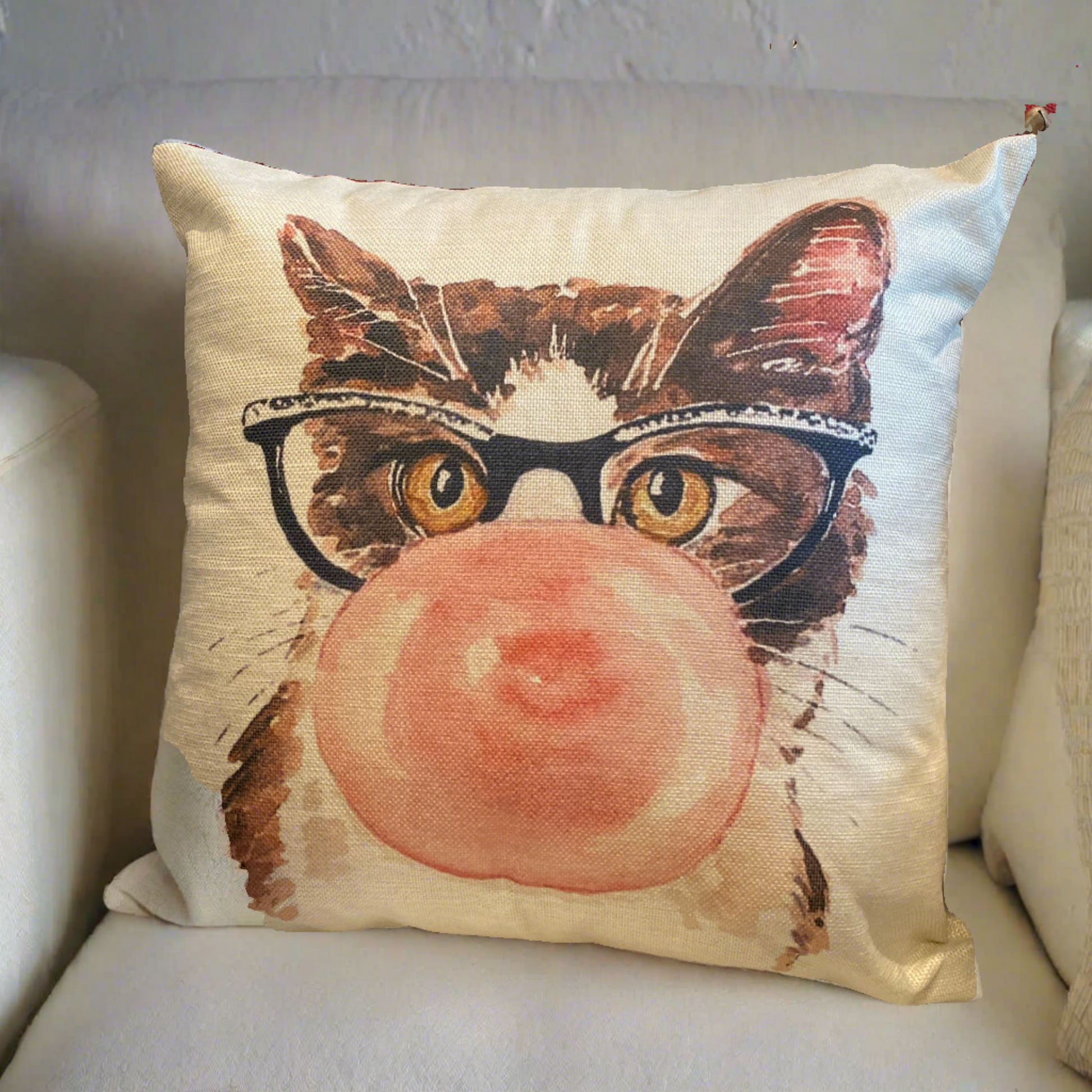 Lovely Tabby Cat With Pink Bubble Throw Pillow Cover
