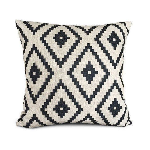Black and White Diamond Pattern Pillowcase