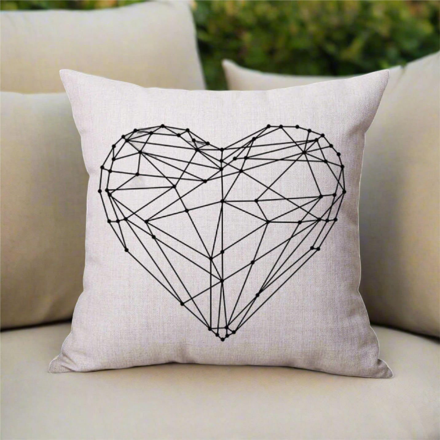 Black and White Heart Pattern White Pillowcase