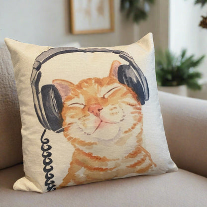 Lovely Ginger Cat With Headphone Throw Pillow Cover