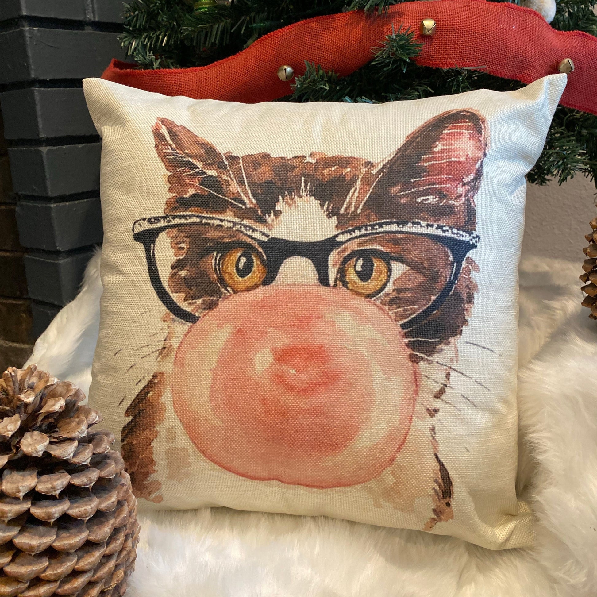 Lovely Tabby Cat With Pink Bubble Throw Pillow Cover