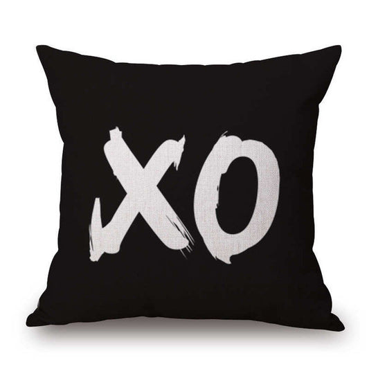 Black and White XO Pattern Black Pillowcase